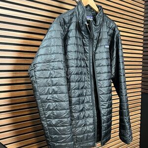 Patagonia Black Jacket Men’s XXL - excellent condition